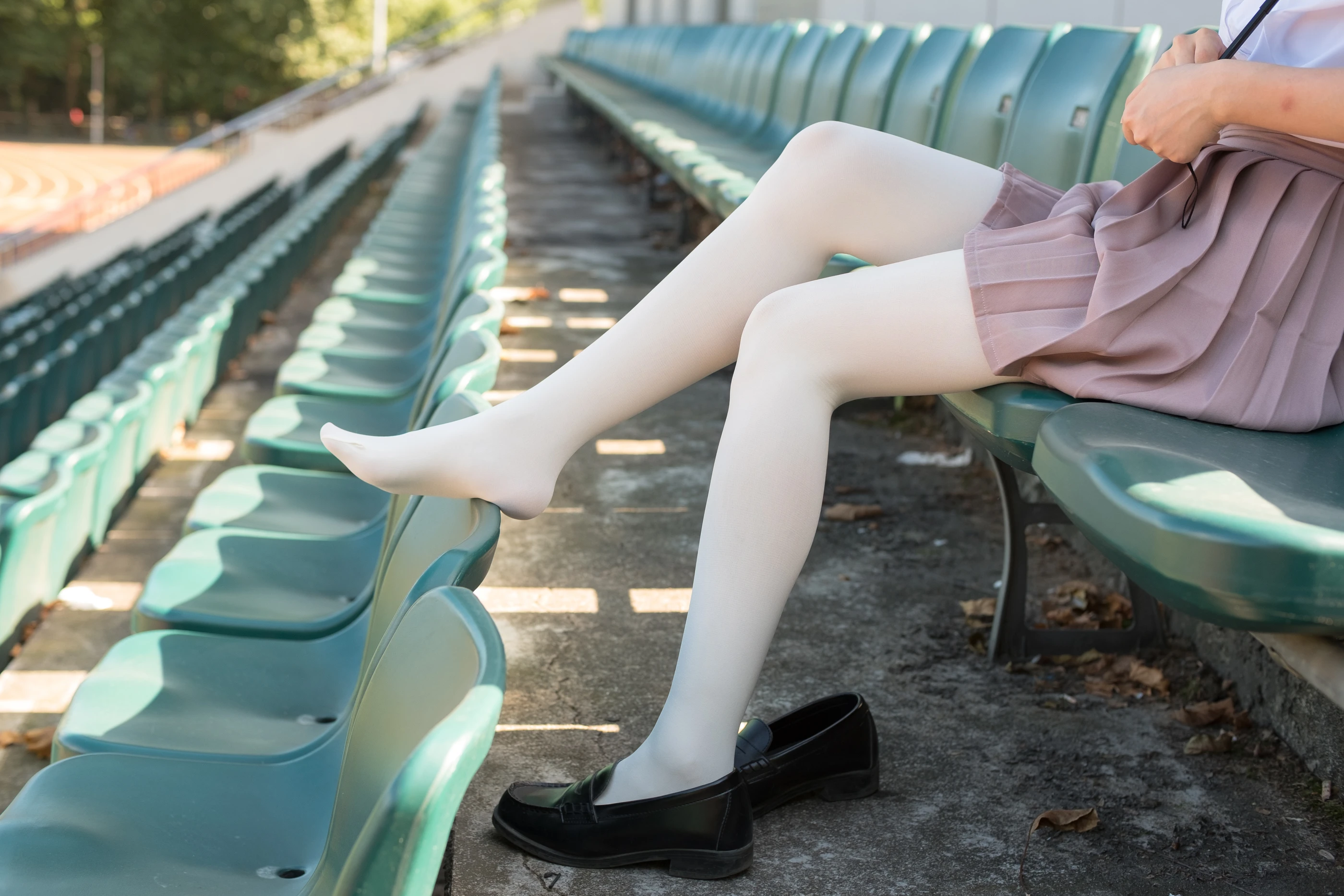 森萝财团 R15-030 [67P]插图7